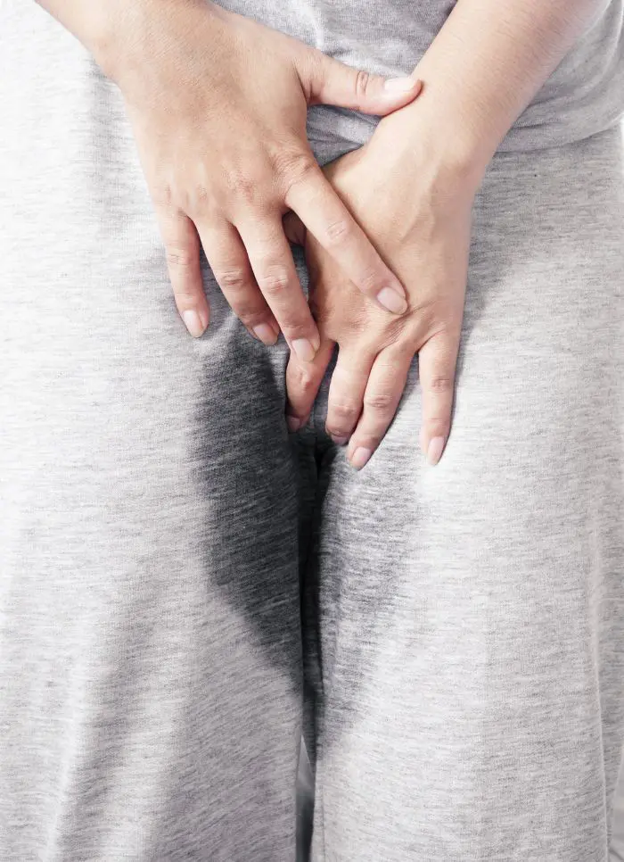 Cuidados y síntomas de  enfermedades, incontinencia urinaria, mujeres, urologo, dr edgar beltrán, cdmx